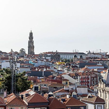 Modern Cativo Apartment By Lovelystay Porto Luaran gambar