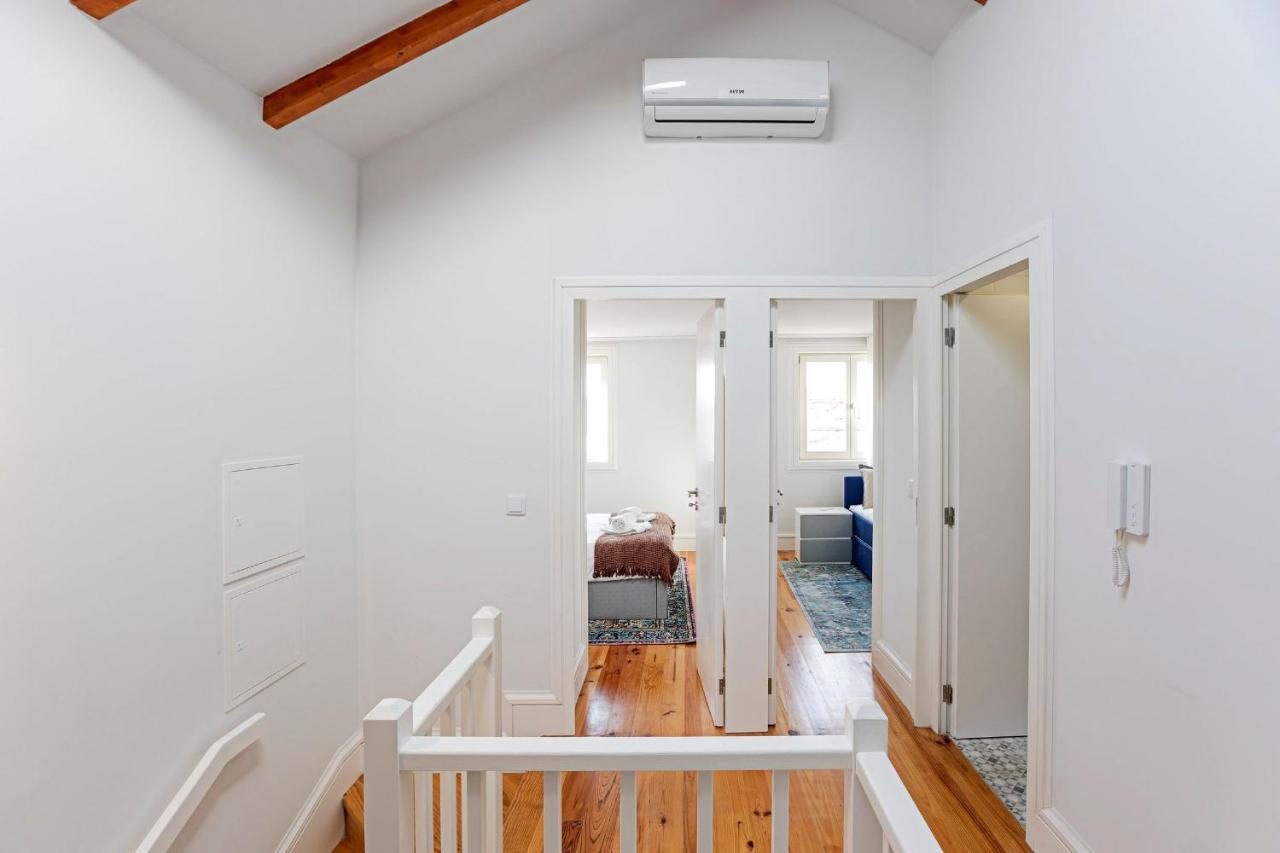 Modern Cativo Apartment By Lovelystay Porto Luaran gambar